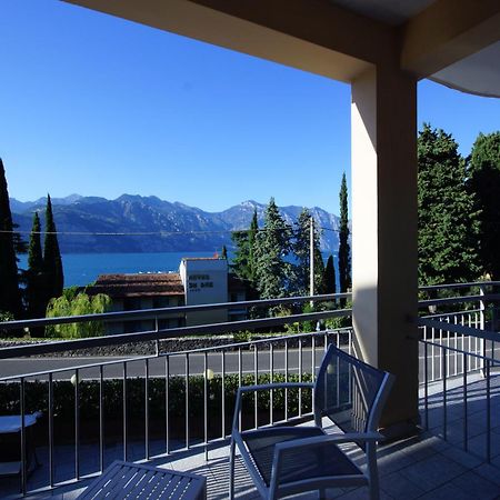 Hotel Casa Serena Малчезине Екстериор снимка